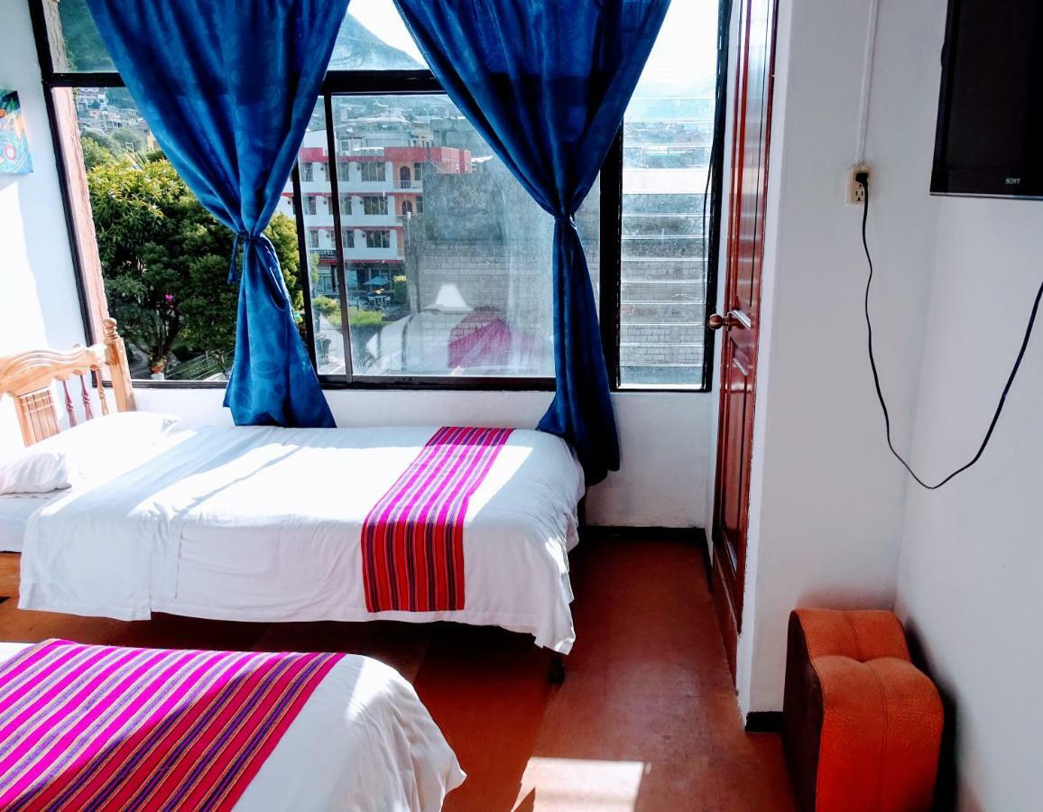 Erupcion Art Hotel & Hostel Baños Екстериор снимка